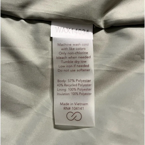 Calia quilted jacket (sage green) fully lined Medium NWT